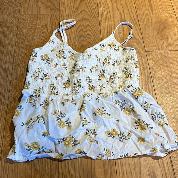 Medium hollister tank top new - Picture 1 of 2